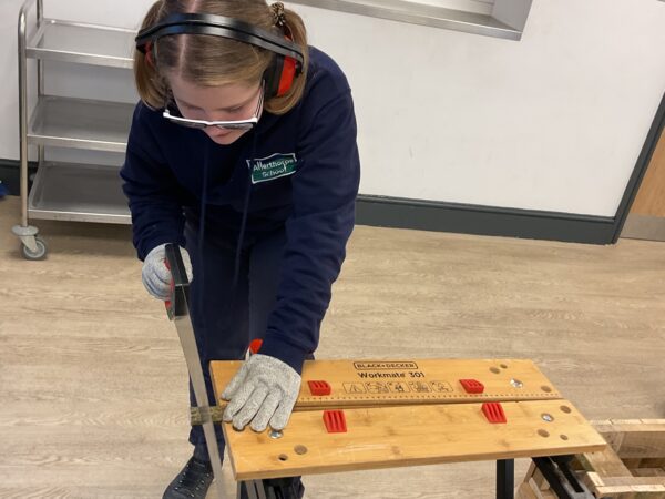 Supporting conservation and outdoor education at Allerthorpe Special Educational Needs School through hands-on Forest School projects.